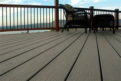 中空デッキボード